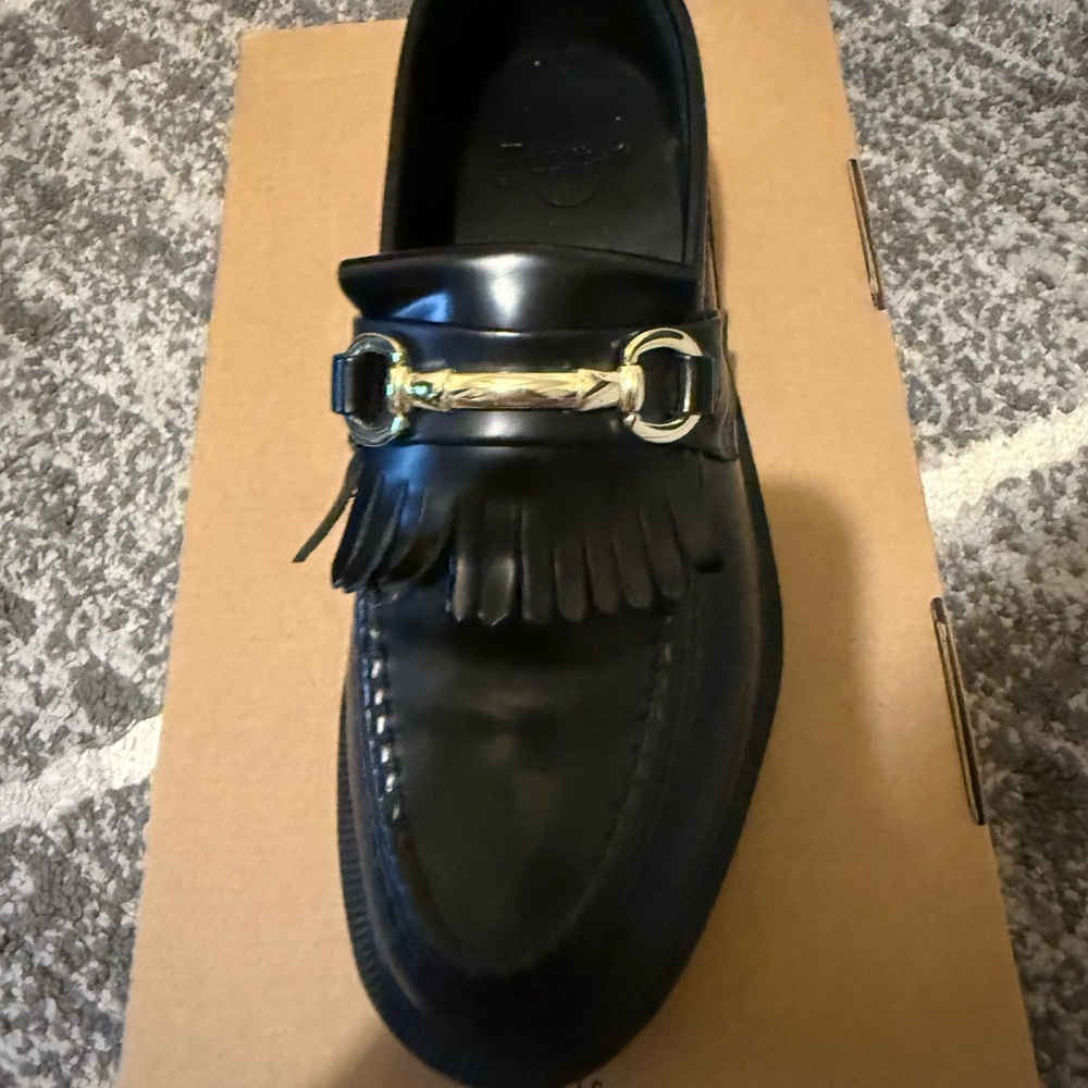 Black Leather Loafers with Gold Accent